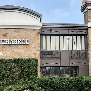Le Chabrol & 3* Montréal